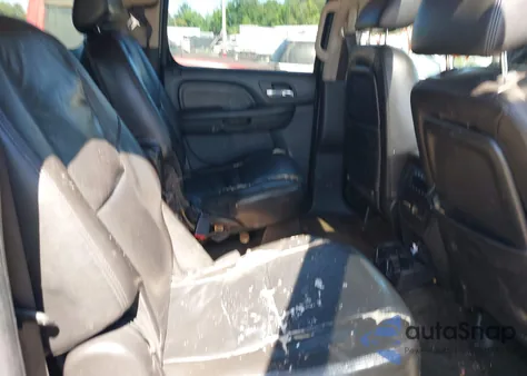 2009 GMC Yukon Xl 1500 Denali z USA, uszkodzony, nr VIN 1GKFK06279R300998